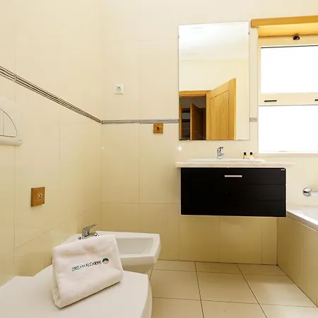 Apartment C07 - 3 Bed Luxury Penthouse In Downtown