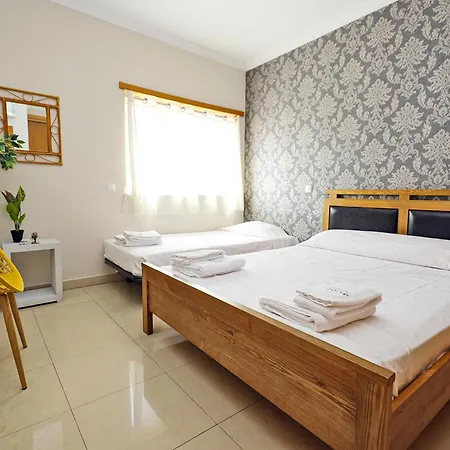C07 - 3 Bed Luxury Penthouse In Downtown * Lagos