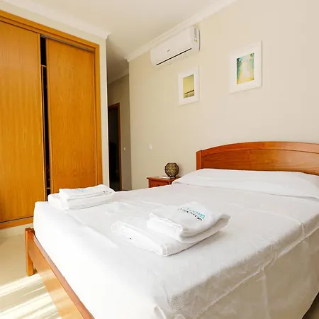 Patio Do Convento * لاغوس