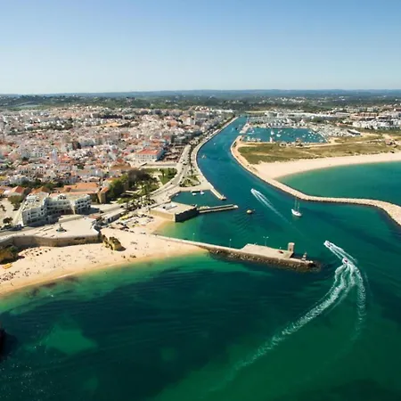 Patio Do Convento شقة