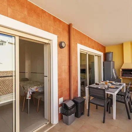 Patio Do Convento * لاغوس